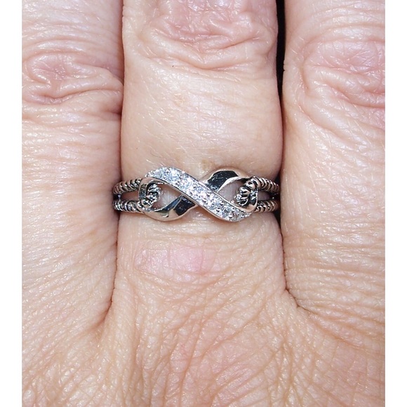 925 STERLING SILVER Infinity Cubic Zirconia Ring - Picture 5 of 16